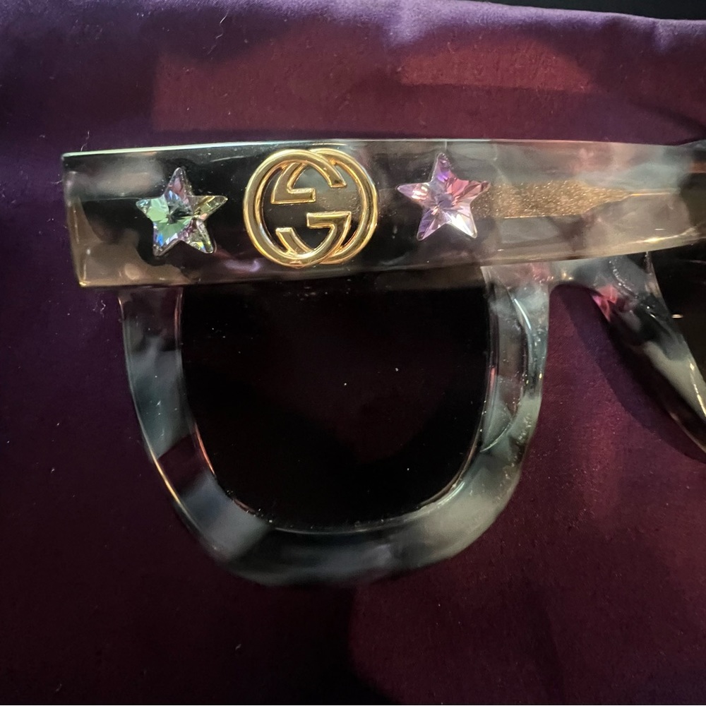 Prescription Gucci Sunglasses - Picture 3 of 14